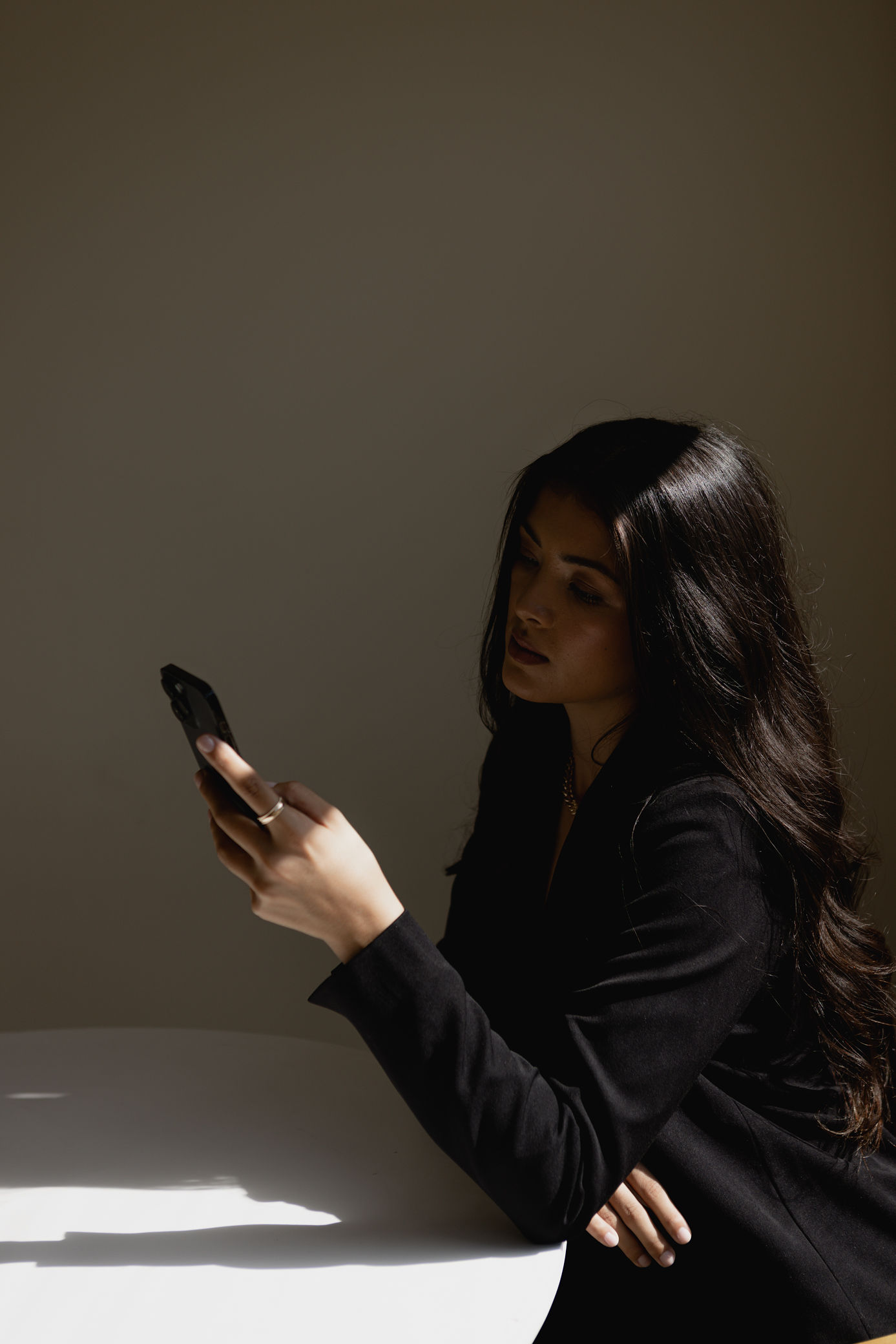 Luxury Showit template for coaches designed by Chell at The Closers Society featuring the Karina and Emilia templates for premium coaching brands.