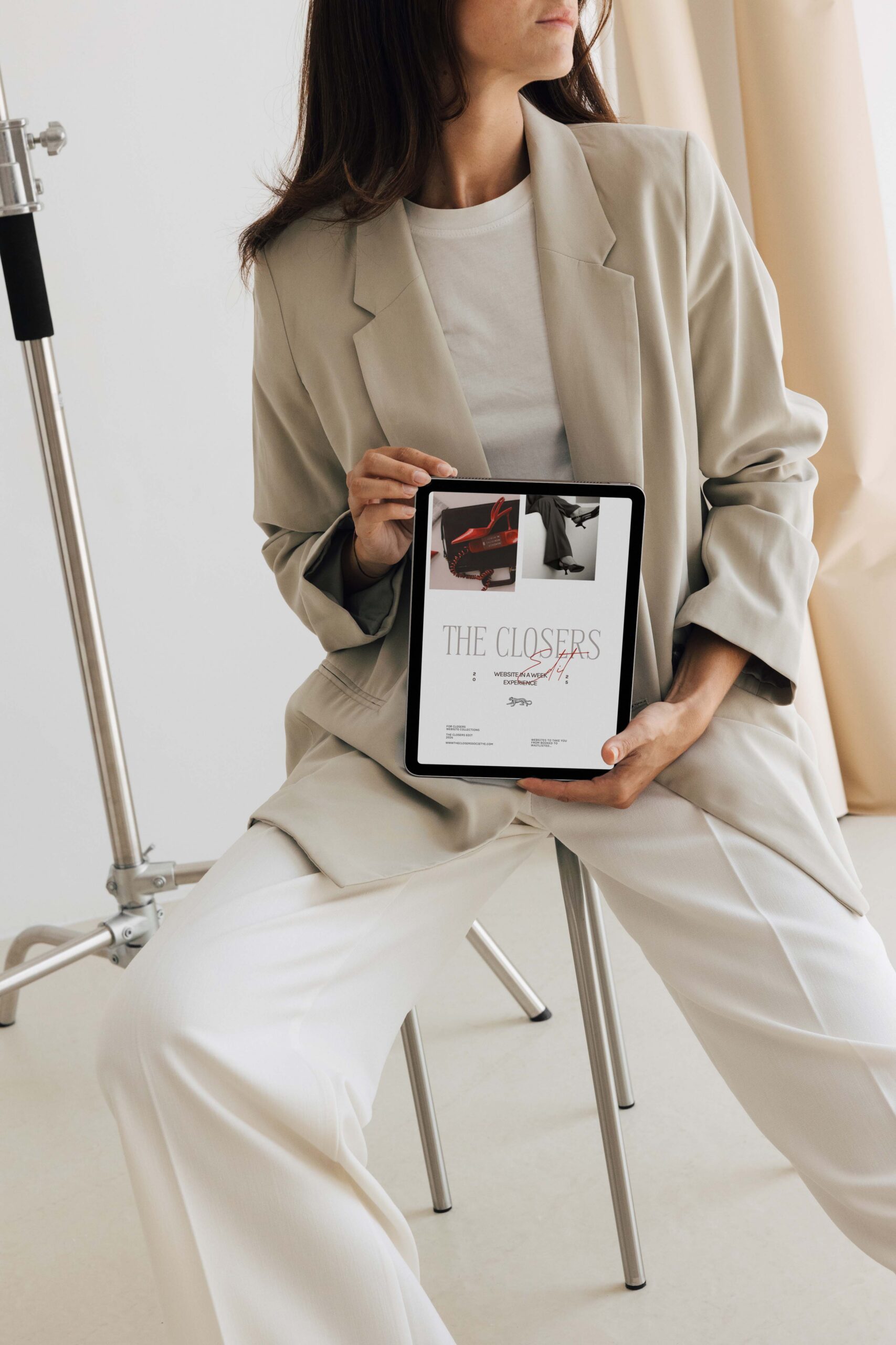 Custom Showit website designed in one week through The Closers Edit by Chell